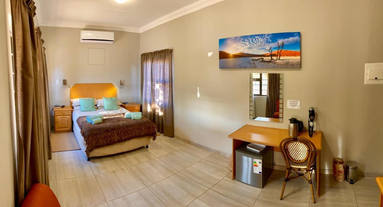 Schuetzenhaus Guesthouse Keetmanshoop Eksteriør bilde