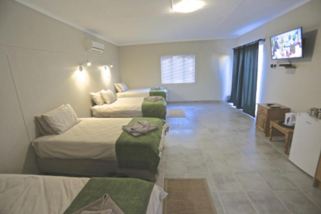 Schuetzenhaus Guesthouse Keetmanshoop Eksteriør bilde